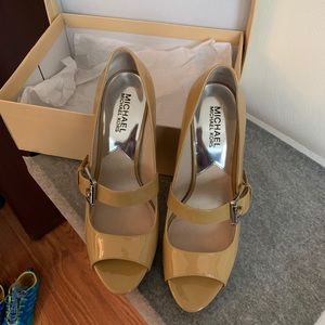 Michael Kors “Mary Jane” pumps